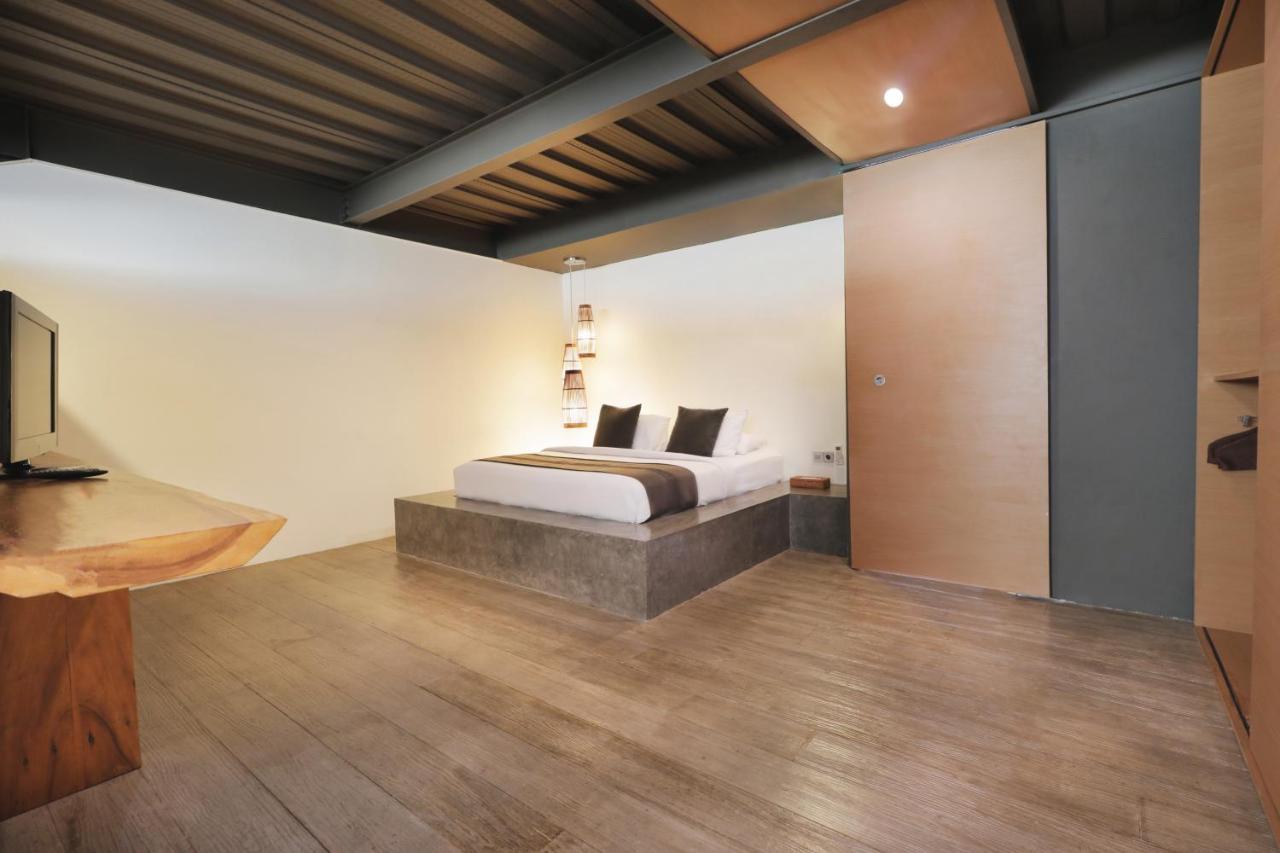 Clio Apartment เซมินยัค ภายนอก รูปภาพ